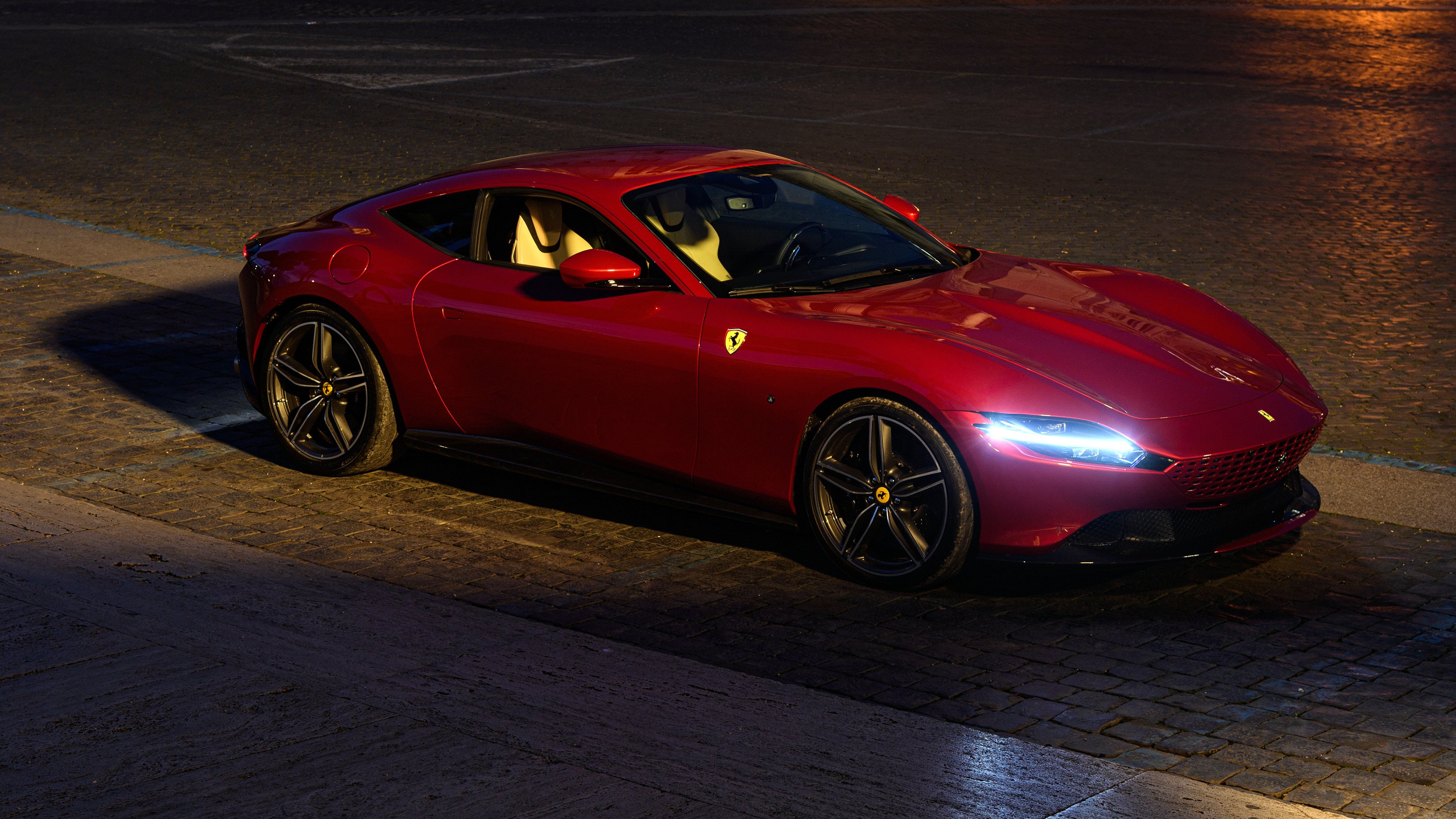 《国际赛事的筹备工作：幕后团队的默默奉献》，举办国际赛事