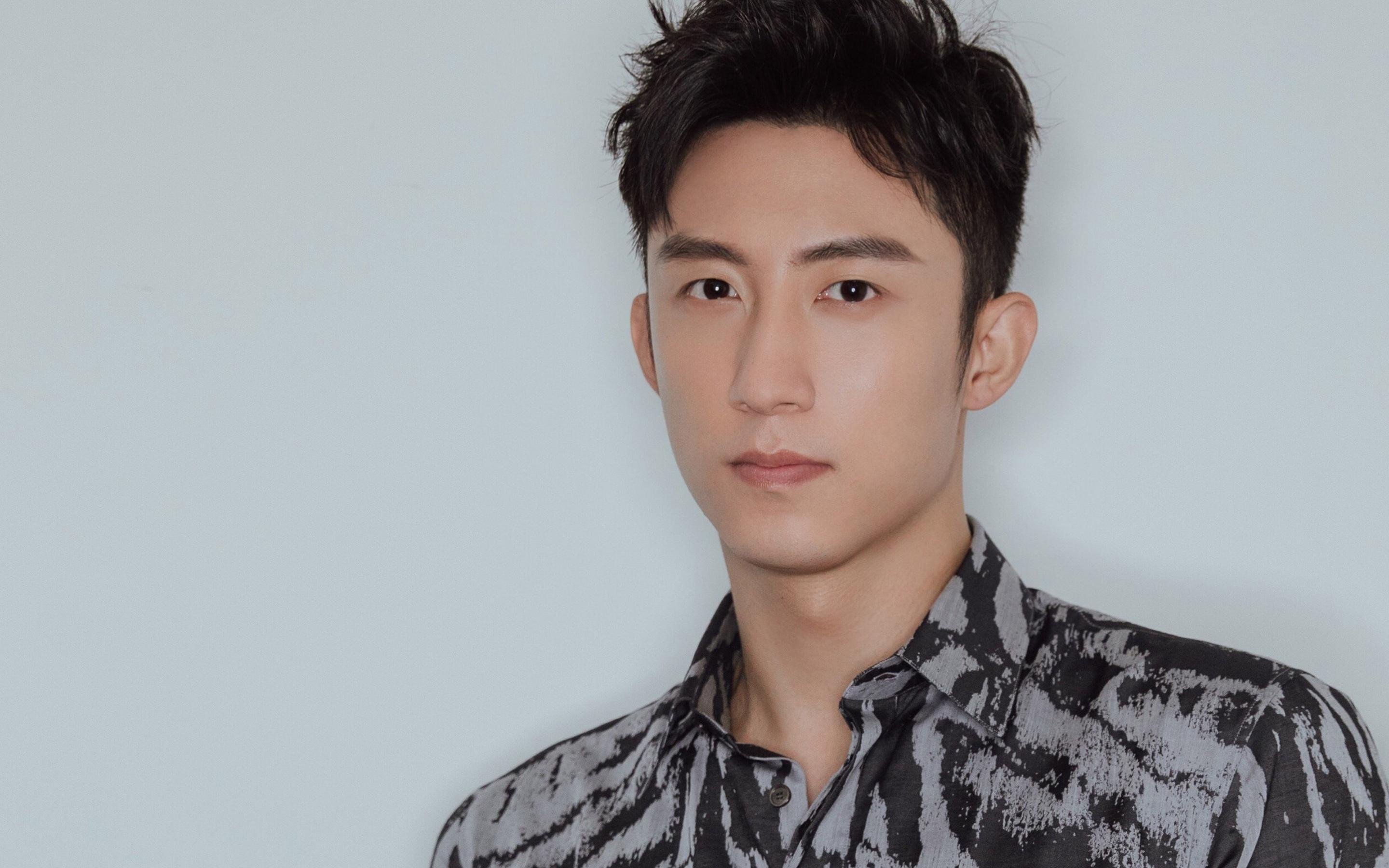 篮球裁判执法水平提升引入国际标准，篮球裁判执法视频