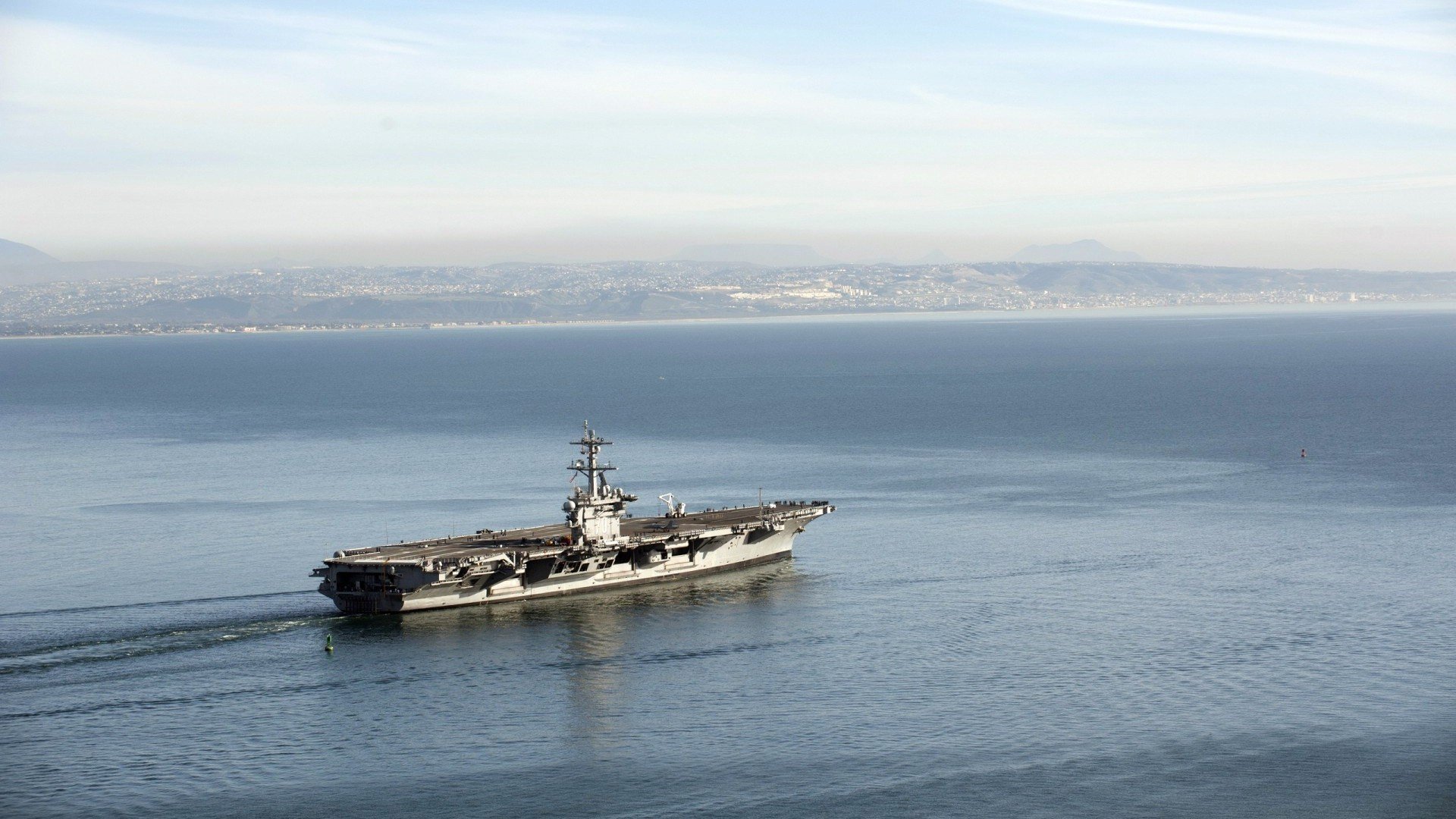 全球杯篮球决赛引发球迷的极大热情，全球篮球赛事