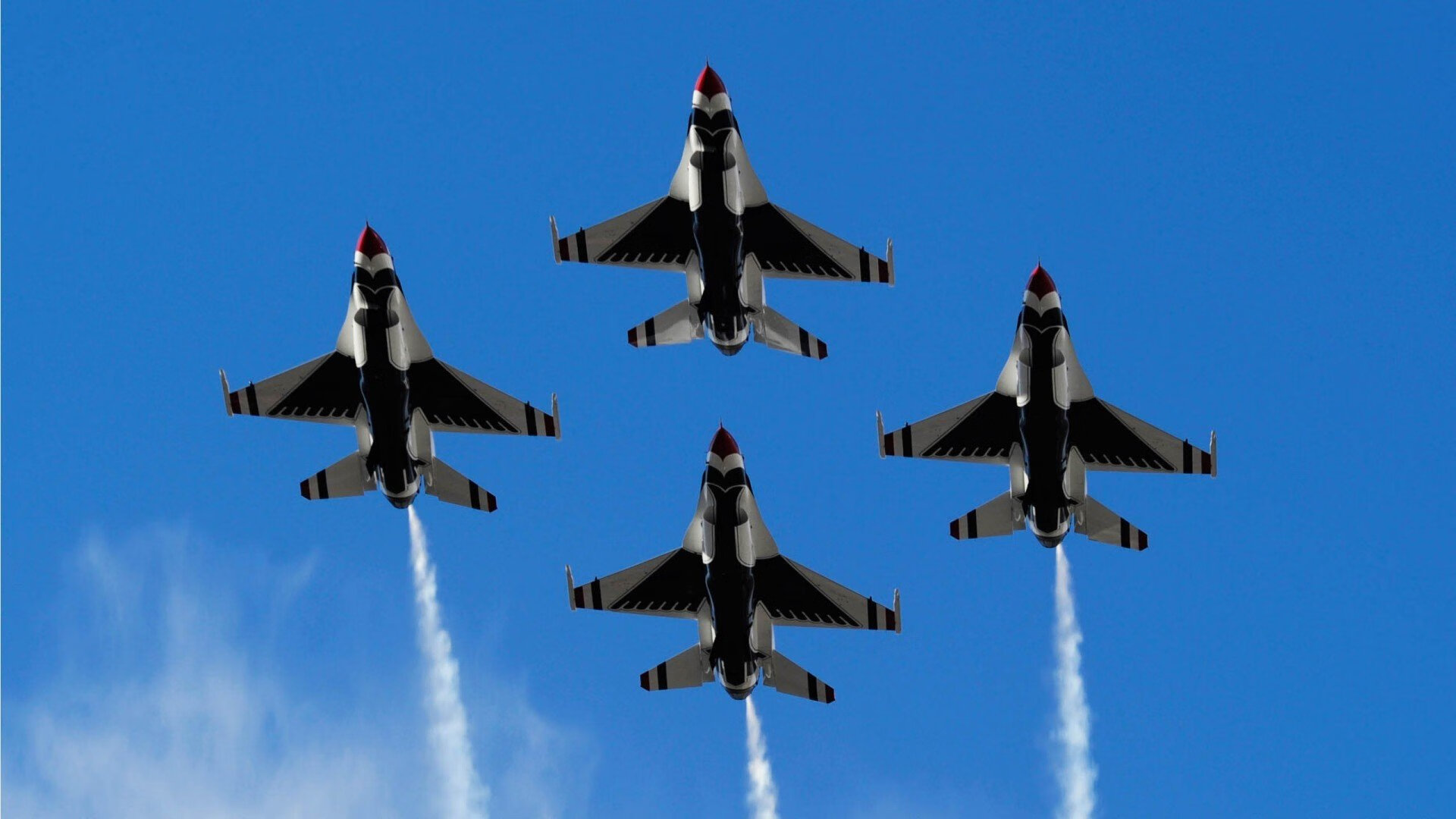 世界杯英雄布努将续约留队,布努进球